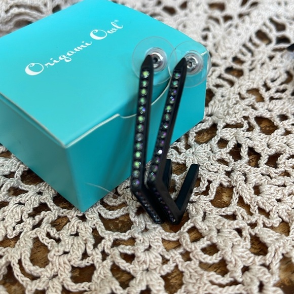 Origami Owl Hostess Exclusive from 2018 - Picture 4 of 5